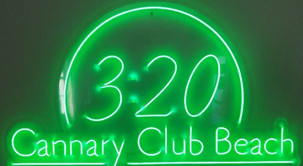 CANNARY CLUB 320 Cannabis Club