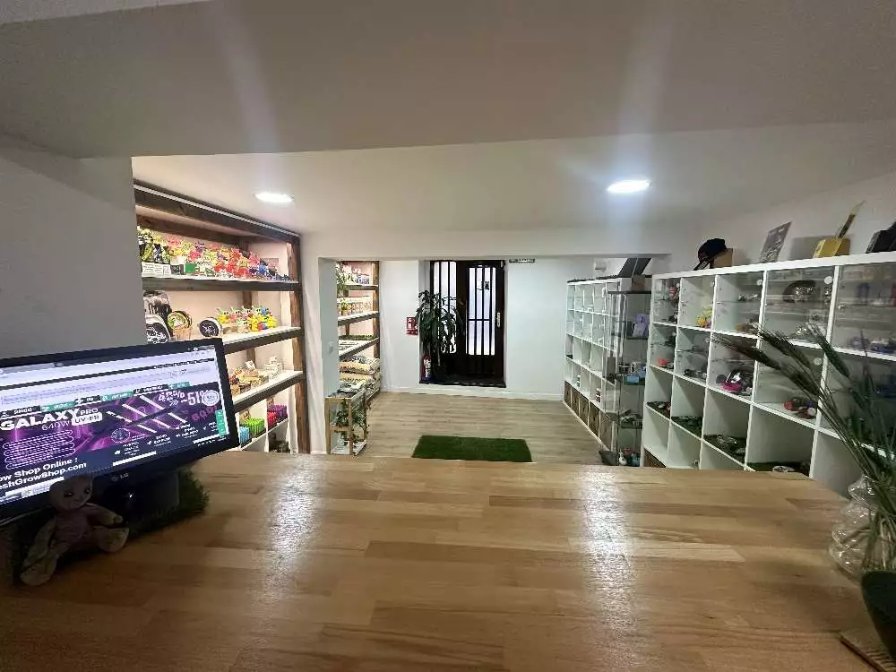 GaneshGrow Shop CBD pic1